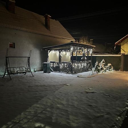 Silver House Rasnov Exterior photo